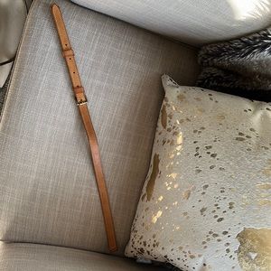 Leather Louis Vuitton strap